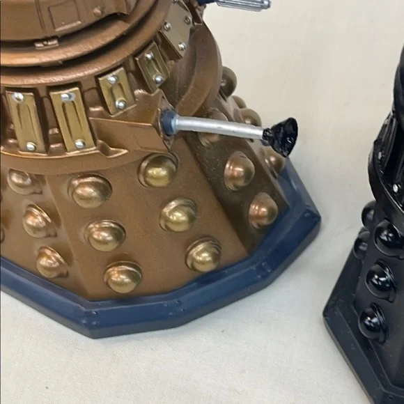 Set of 2 Dr. Who series Delek 3.5 inch figures by Funko pop - Picture 16 of 16